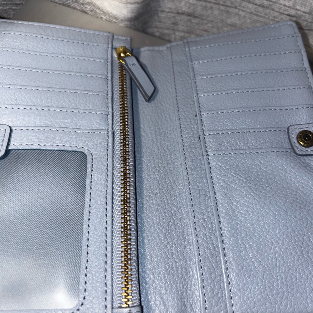 Fossil Light Blue Leather Wallet - Picture 2 of 3